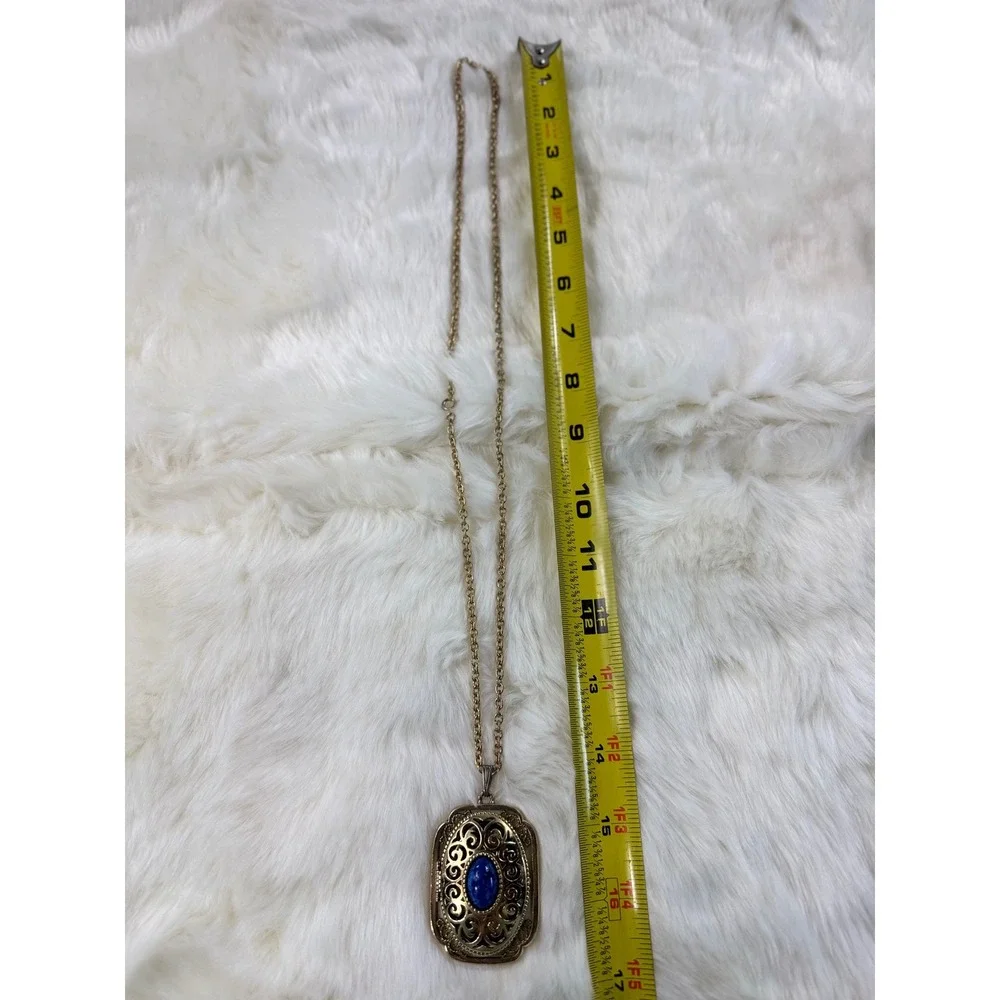 AVON‎ vtg Gold Tone Locket Necklace Blue Stone Filigree Ornate Square Pendant